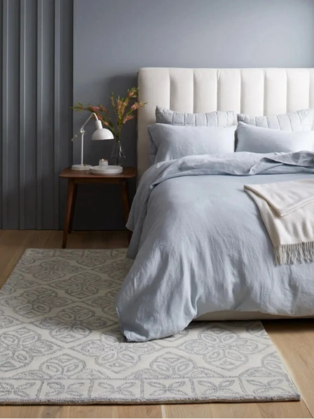 Quince European Linen Duvet Cover Mist King/Cal King (no shams)